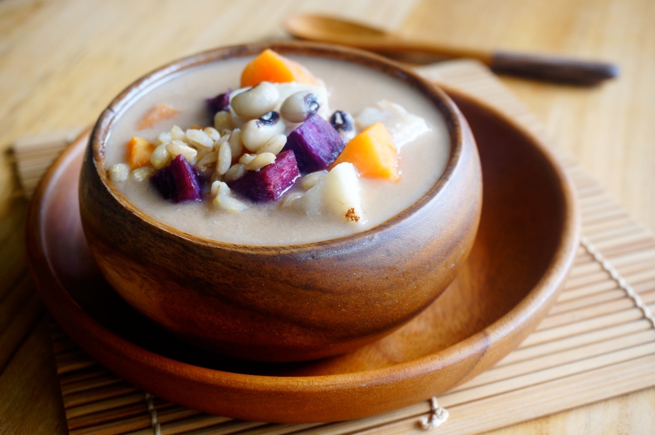bubur-cha-cha-recipe-nyonya-coconut-milk-dessert