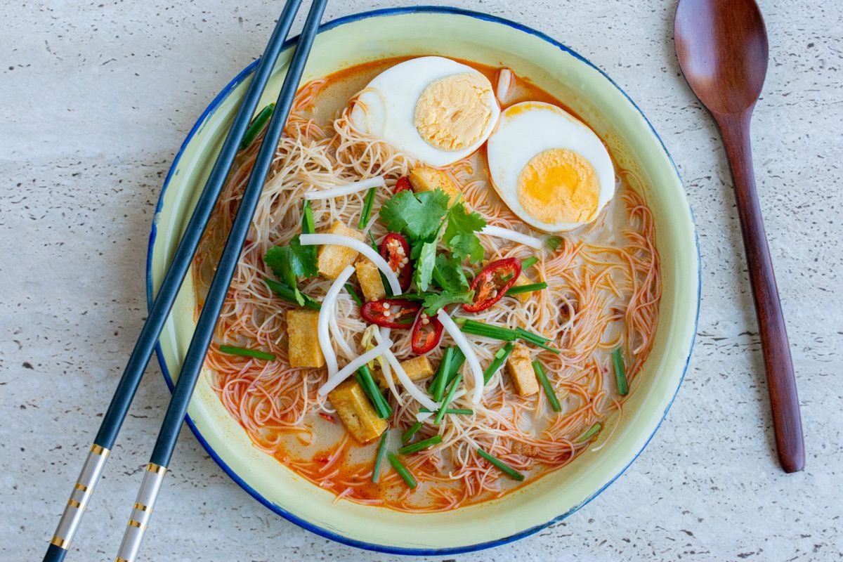 mee-siam-berkuah-recipe-rice-vermicelli-in-gravy
