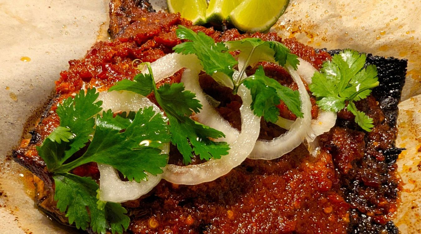 pari-bakar-recipe-grilled-stingray-with-sambal
