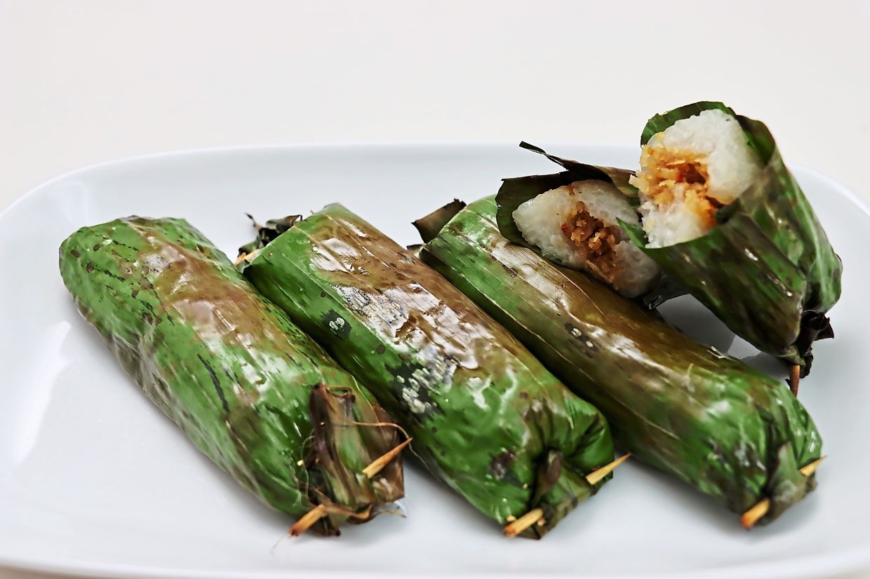 pulut-panggang-recipe-grilled-glutinous-rice-parcels
